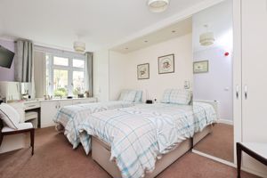 Bedroom- click for photo gallery